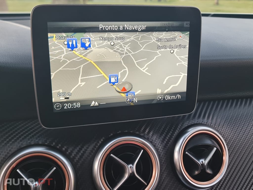 Mercedes-Benz A 180 d AMG Line