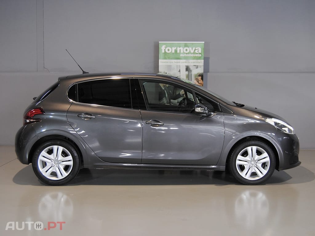 Peugeot 208 1.2 PureTech Allure
