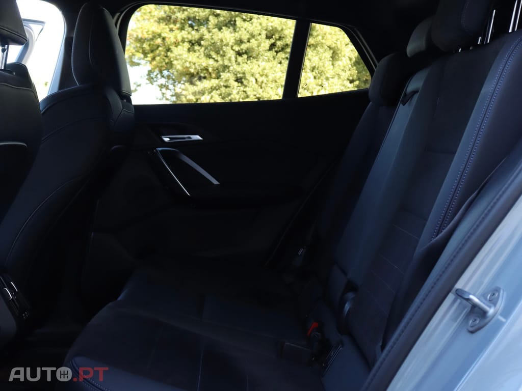 BMW iX2 eDrive20 Pack Desportivo M