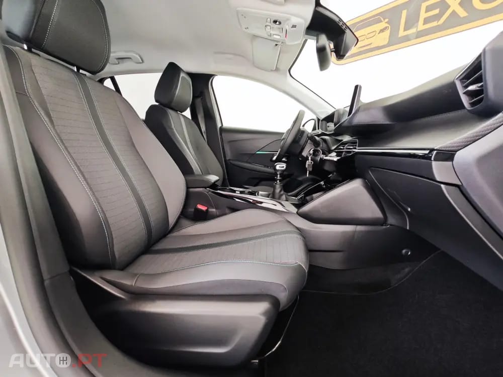 Peugeot 208 1.2 PureTech Allure Pack