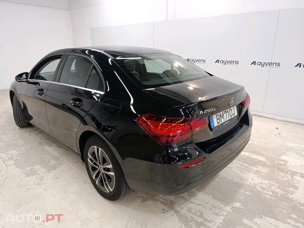 Mercedes-Benz A 250 e