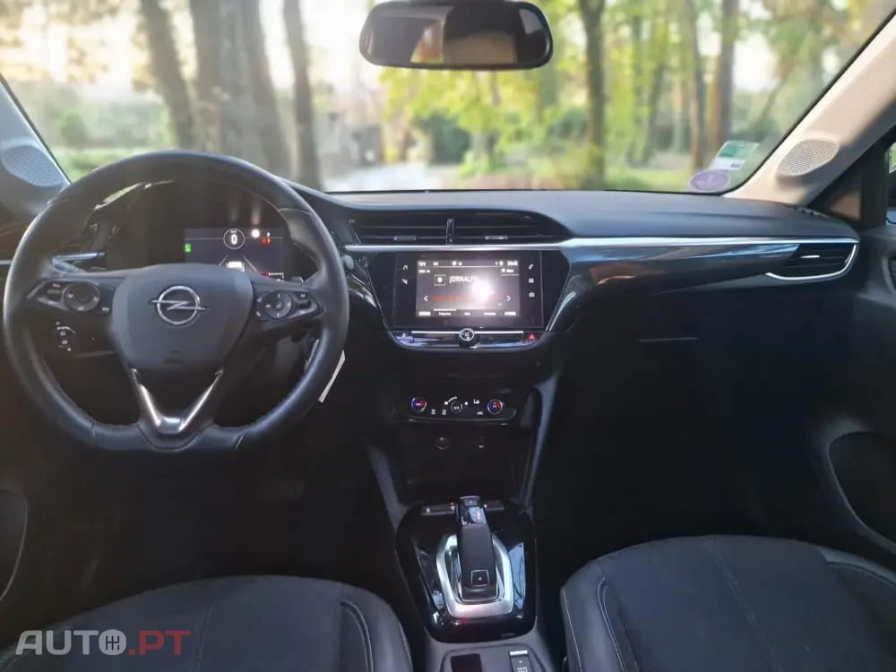 Opel Corsa 1.2 Direct Injection Turbo Auto Edition