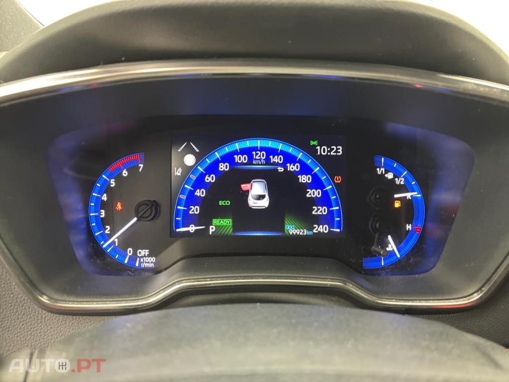 Toyota Corolla 1.8 Hybrid Dynamic