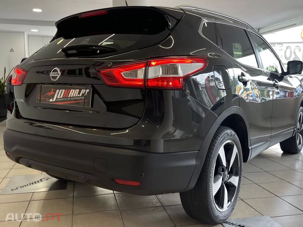 Nissan Qashqai 1.5 dCi N-Connecta 18