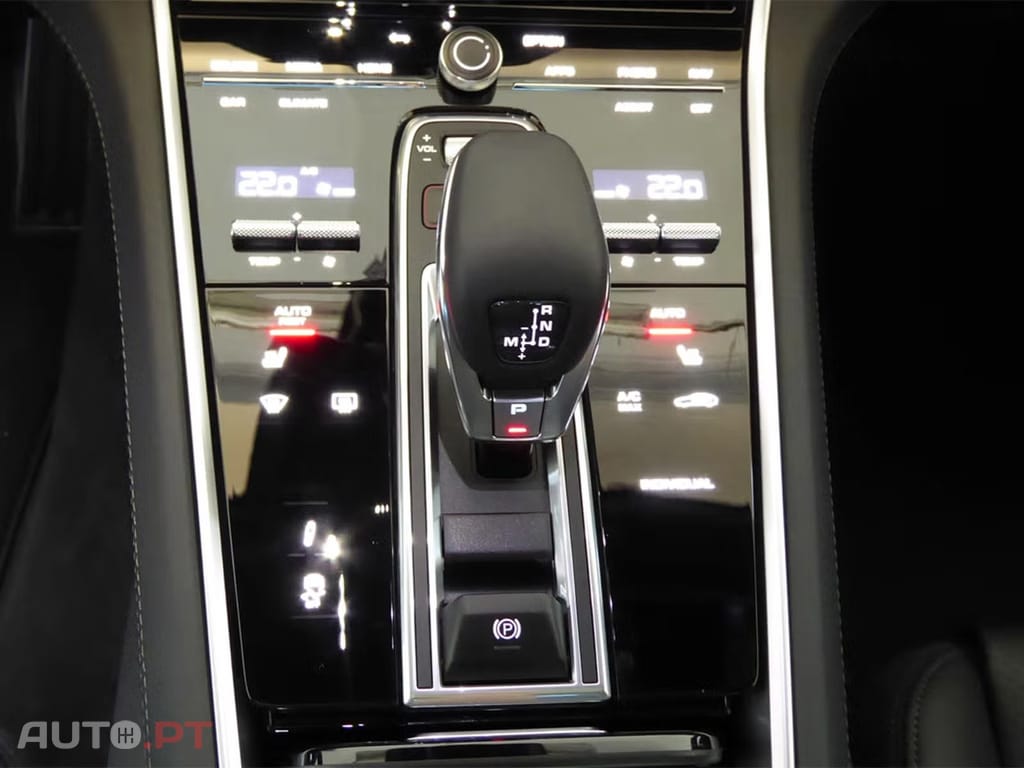 Porsche Panamera 4 E-Hybrid I.V.A DEDUTIVEL