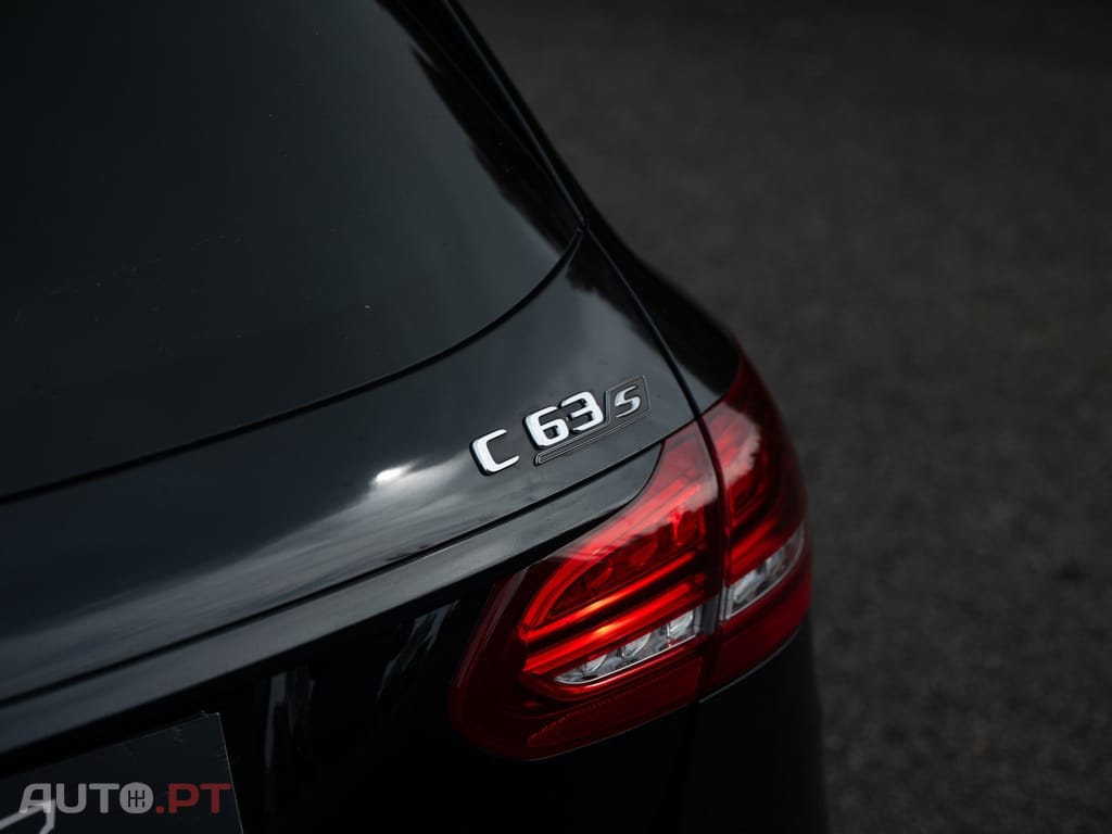 Mercedes-Benz C 63 AMG S Station Speedshift 7G-MCT