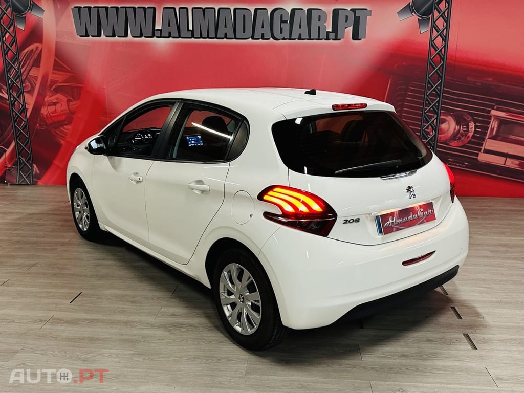 Peugeot 208 1.2 PureTech Access