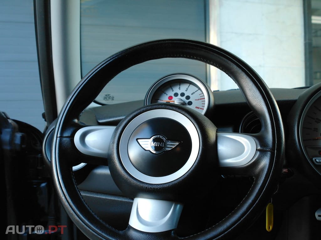 MINI Cooper One 1.4