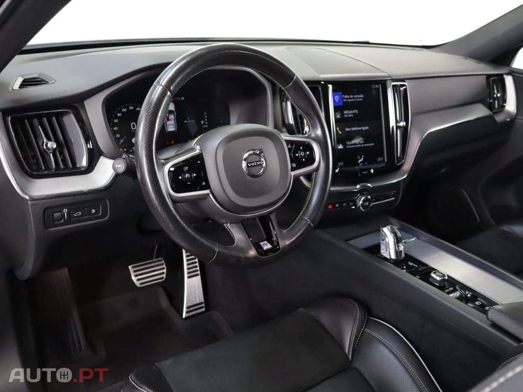 Volvo XC60 2.0 T8 Phev R-Design 