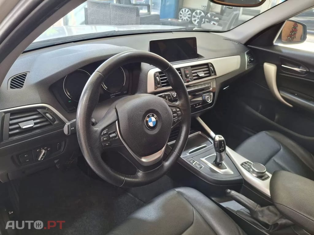 BMW 116 d Line Luxury Auto