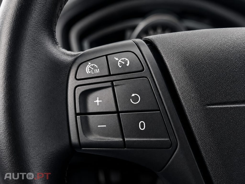 Volvo V40 1.6 D2 Momentum