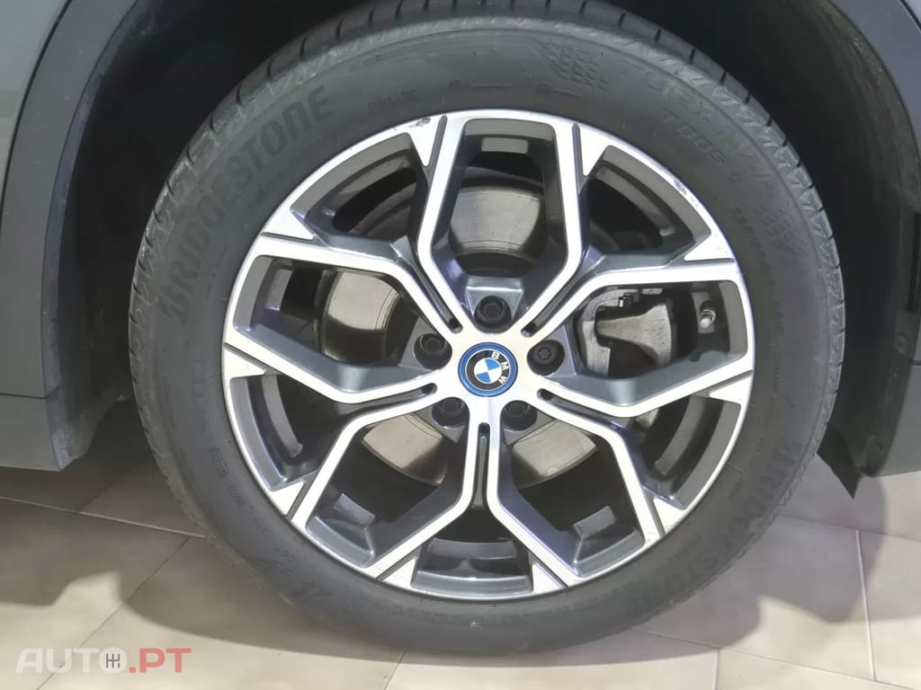 BMW X1 25 e xDrive Line Sport