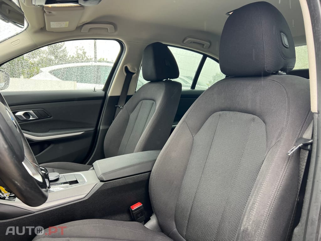 BMW 330 e Corporate Edition Auto