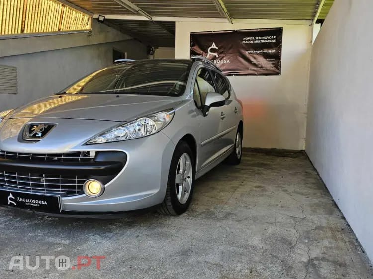 Peugeot 207 SW 1.4 VTi Sportium