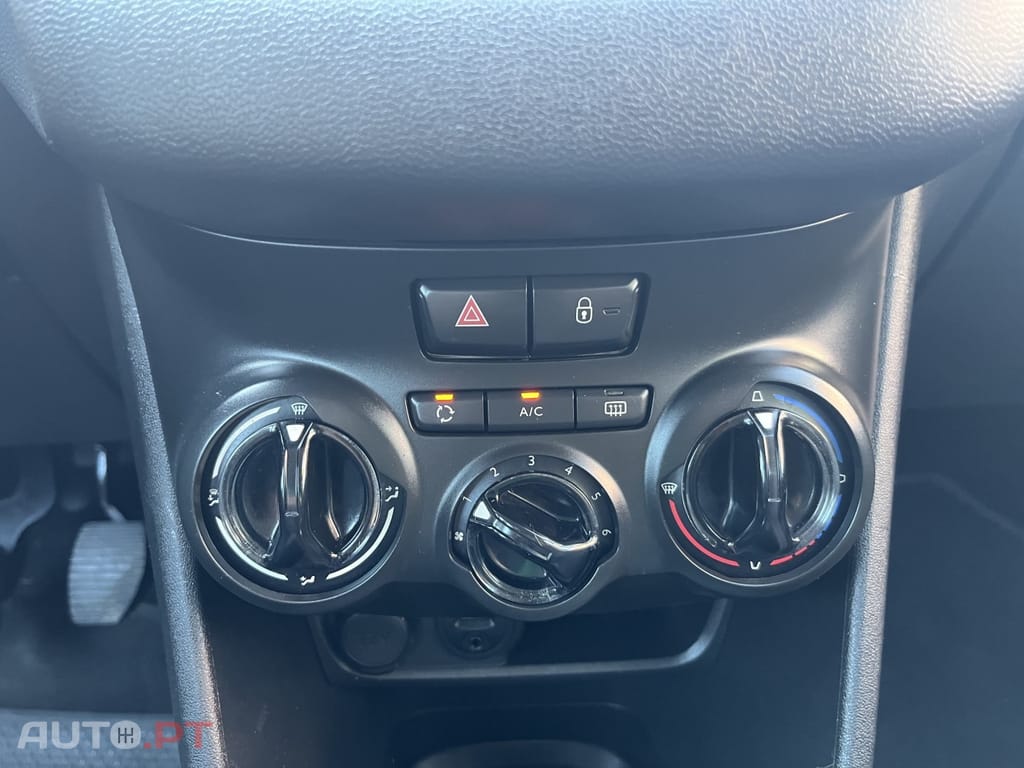 Peugeot 208 1.2 VTi Active