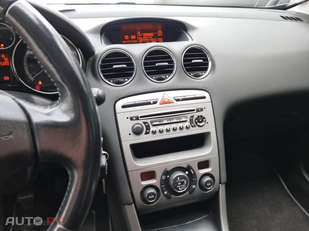 Peugeot 308 SW 1.6 HDi e-HDi Active CVM6