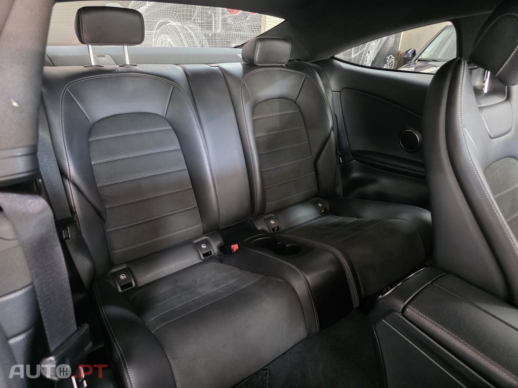 Mercedes-Benz C 200 d AMG LINE