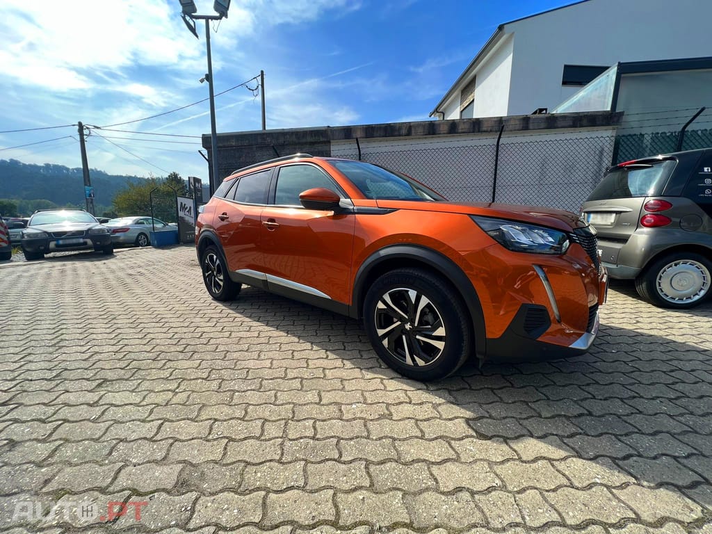 Peugeot 2008 1.2 PureTech Allure