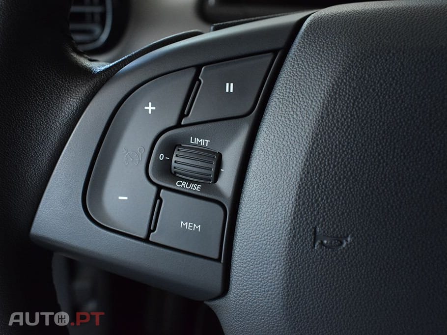 Citroen C4 Cactus 1.5 BlueHDi Shine