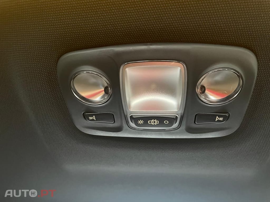 Peugeot 3008 1.6 Hybrid  Allure Pack