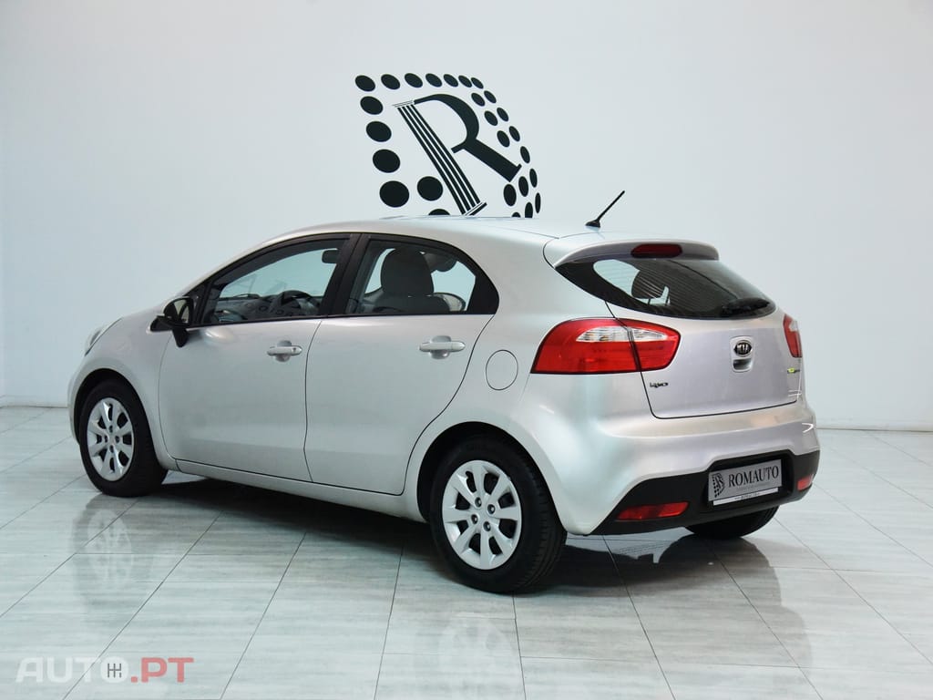 Kia Rio 1.1 CRDi EX