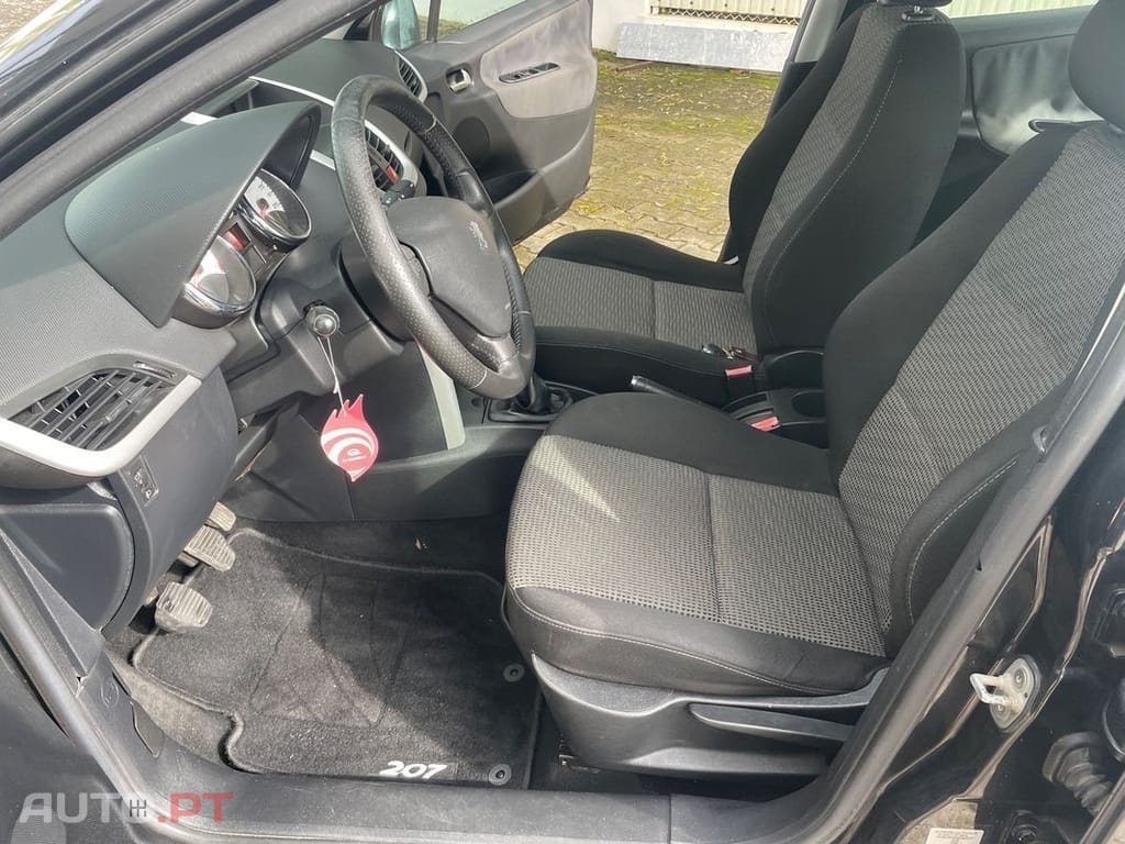 Peugeot 207 1.4 16V Active