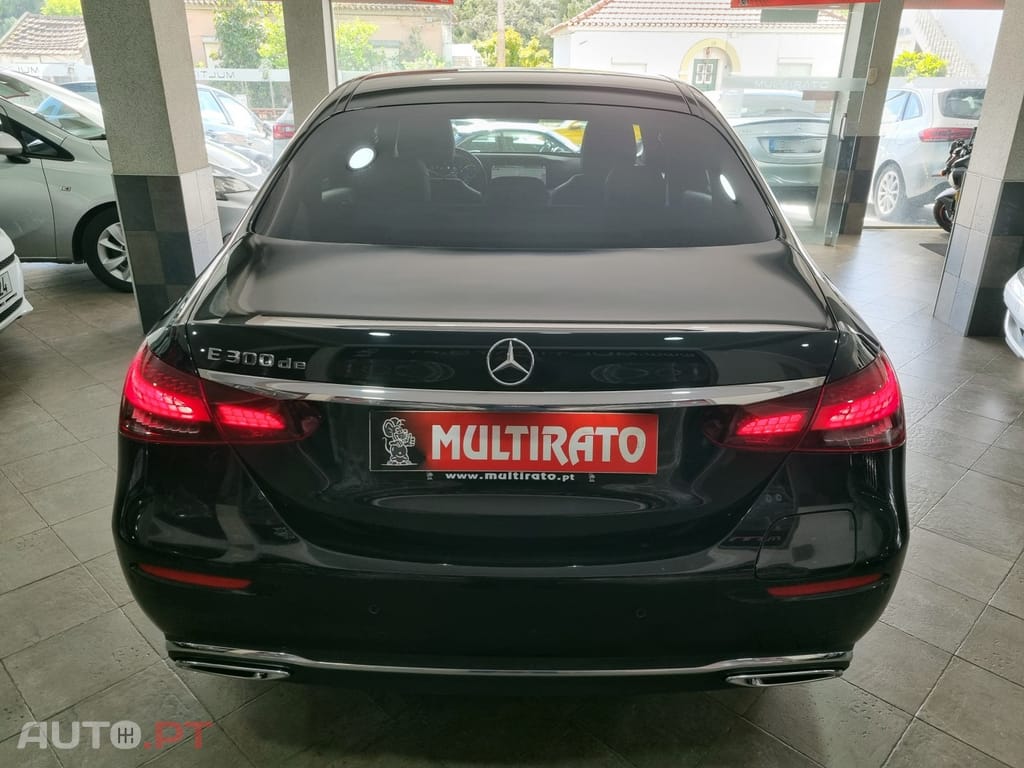 Mercedes-Benz E 300 De Avantgarde