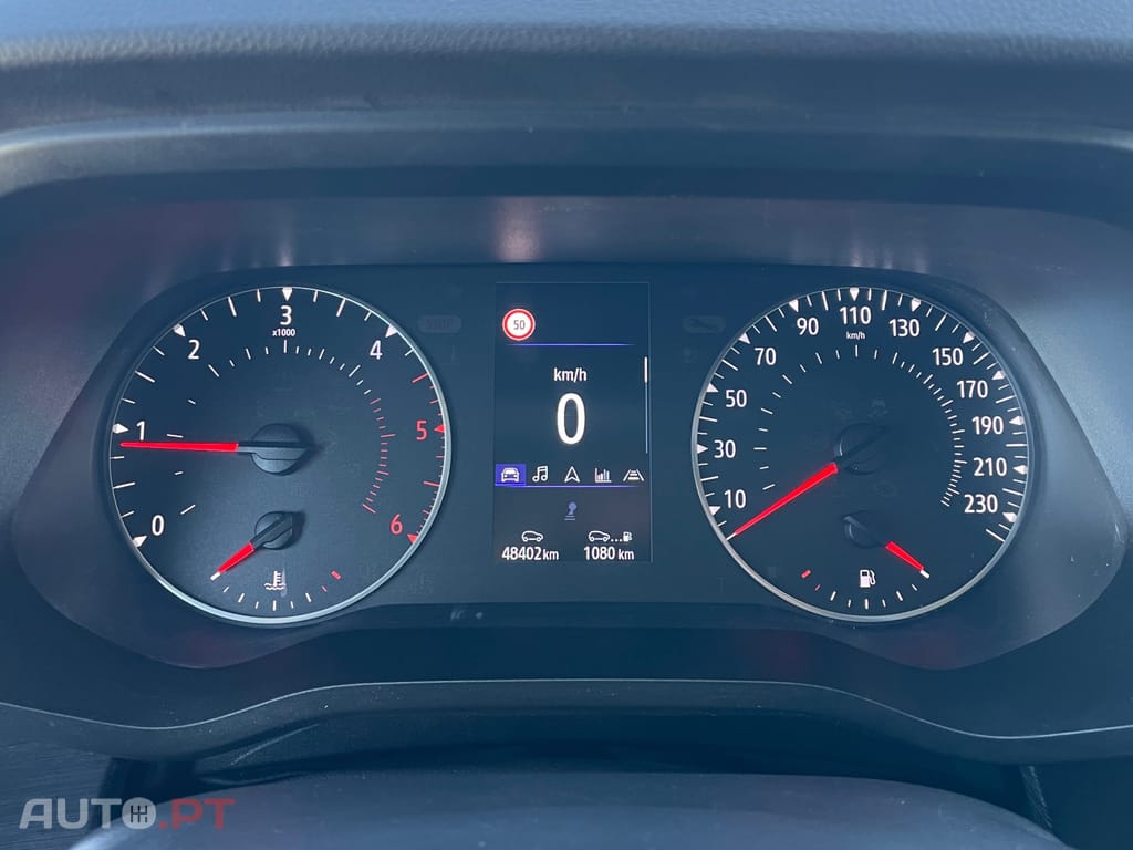 Renault Trafic 2.0 dCi Longa IVA Dedutível