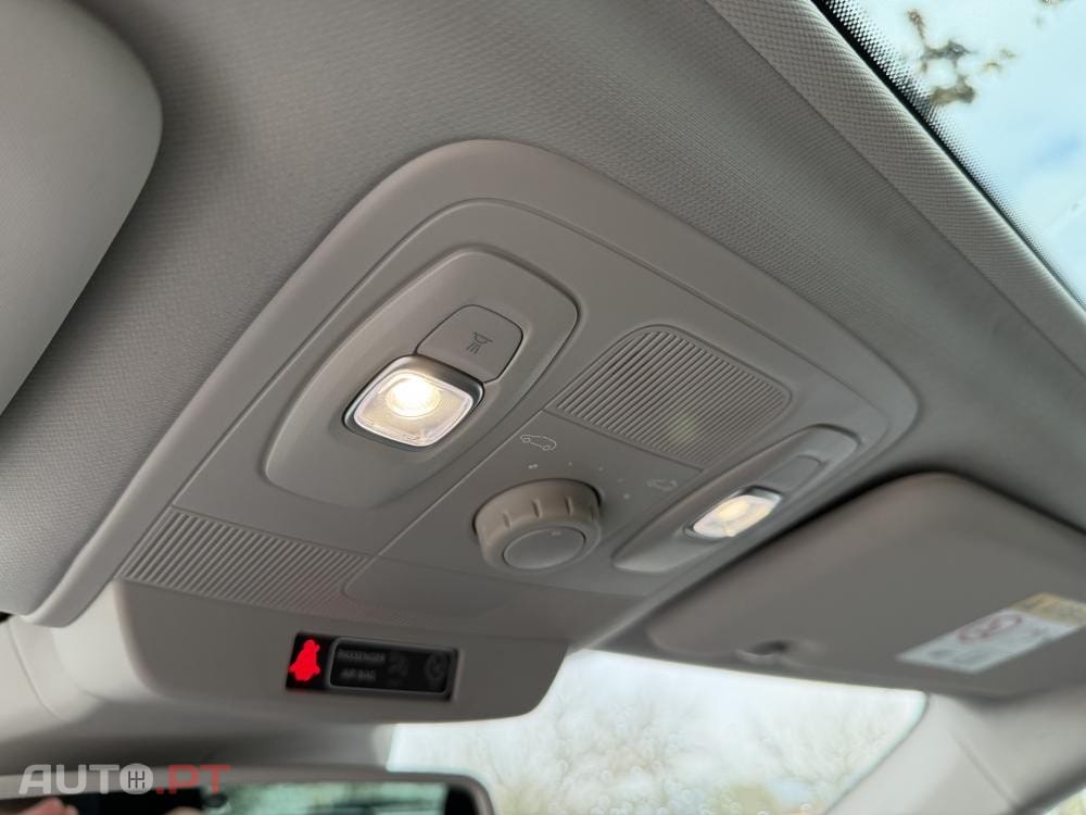 Renault Mégane ENERGY TCe 140 EDC GT-LINE