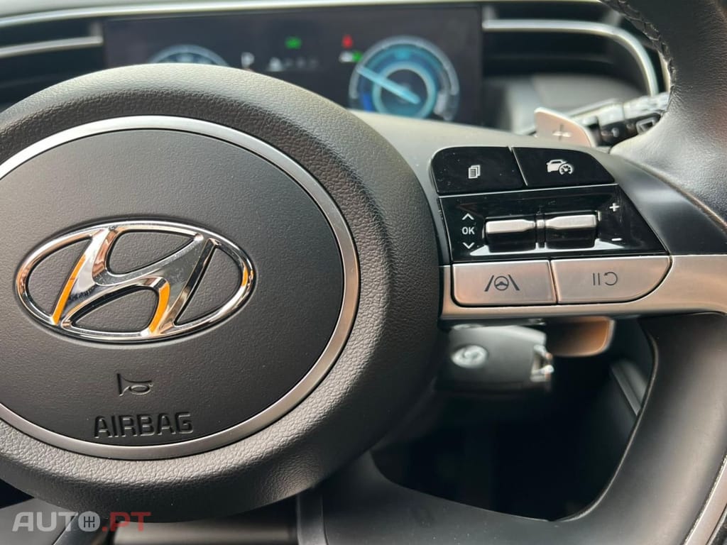 Hyundai Tucson  1.6 T-GDI HEV Premium