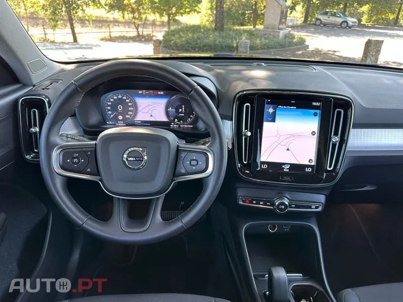 Volvo XC40 1.5 T4 PHEV Inscription Expression