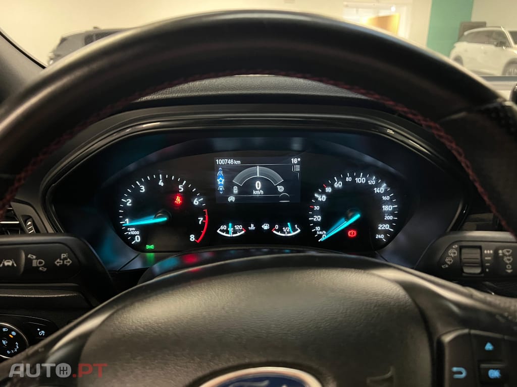 Ford Focus 1.0 EcoBoost MHEV ST-Line