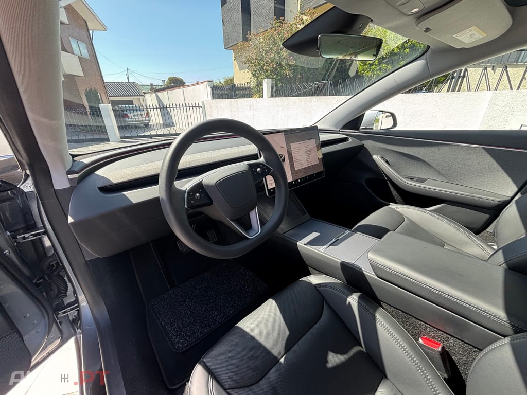 Tesla Model 3 Tração Traseira Premium