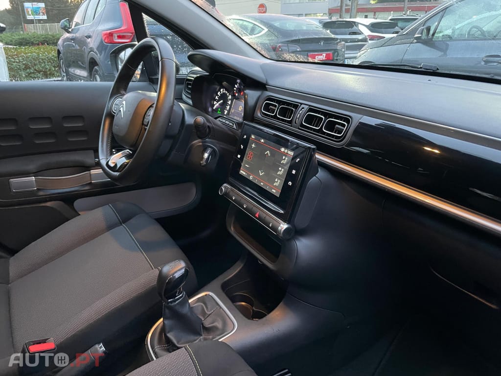 Citroen C3 1.2 PureTech Shine