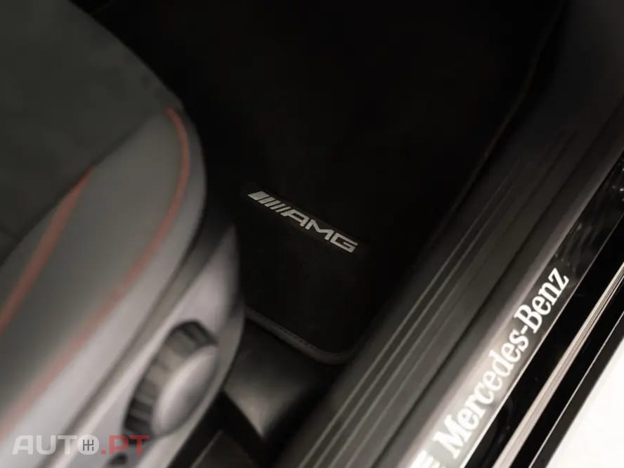 Mercedes-Benz GLA 250 e AMG Line