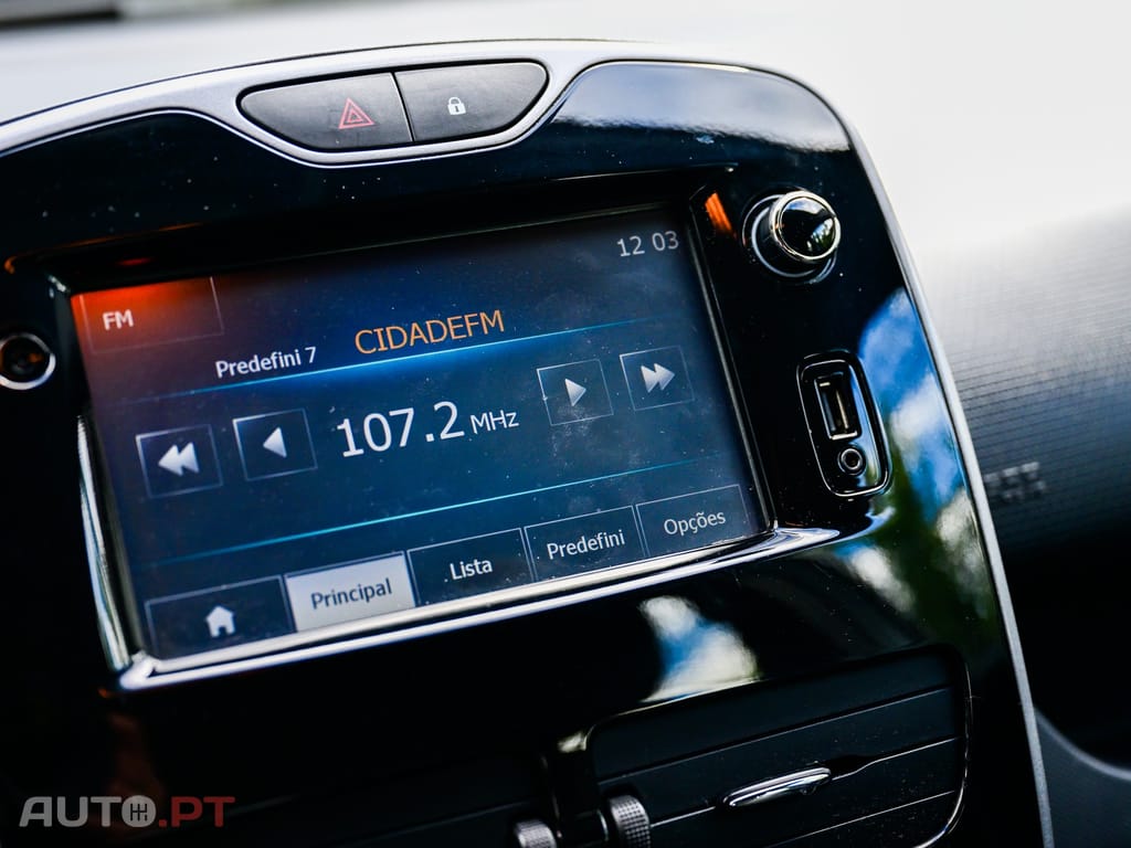 Renault Clio Sport Tourer 0.9 TCE Limited