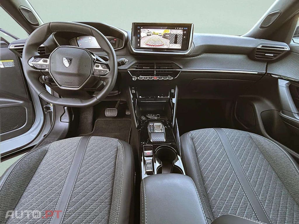 Peugeot E-2008 50 kWh Allure Pack