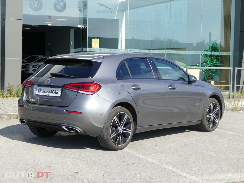 Mercedes-Benz A 250 e Progressive