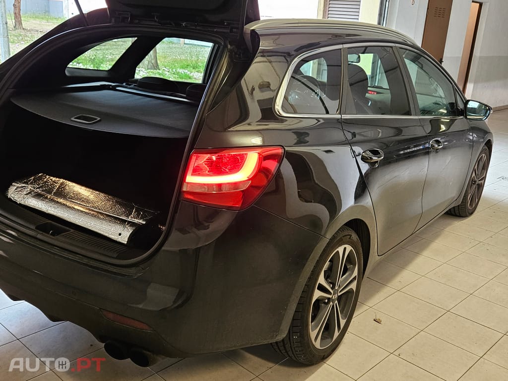 Kia Ceed SW 1.6 GT Line