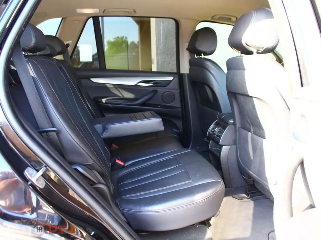 BMW X5 25 d sDrive Comfort 7L