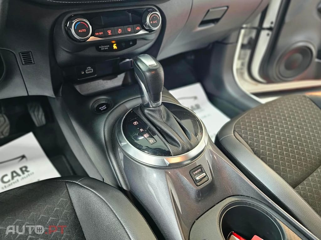 Nissan Juke 1.6 Hybrid N-Connecta
