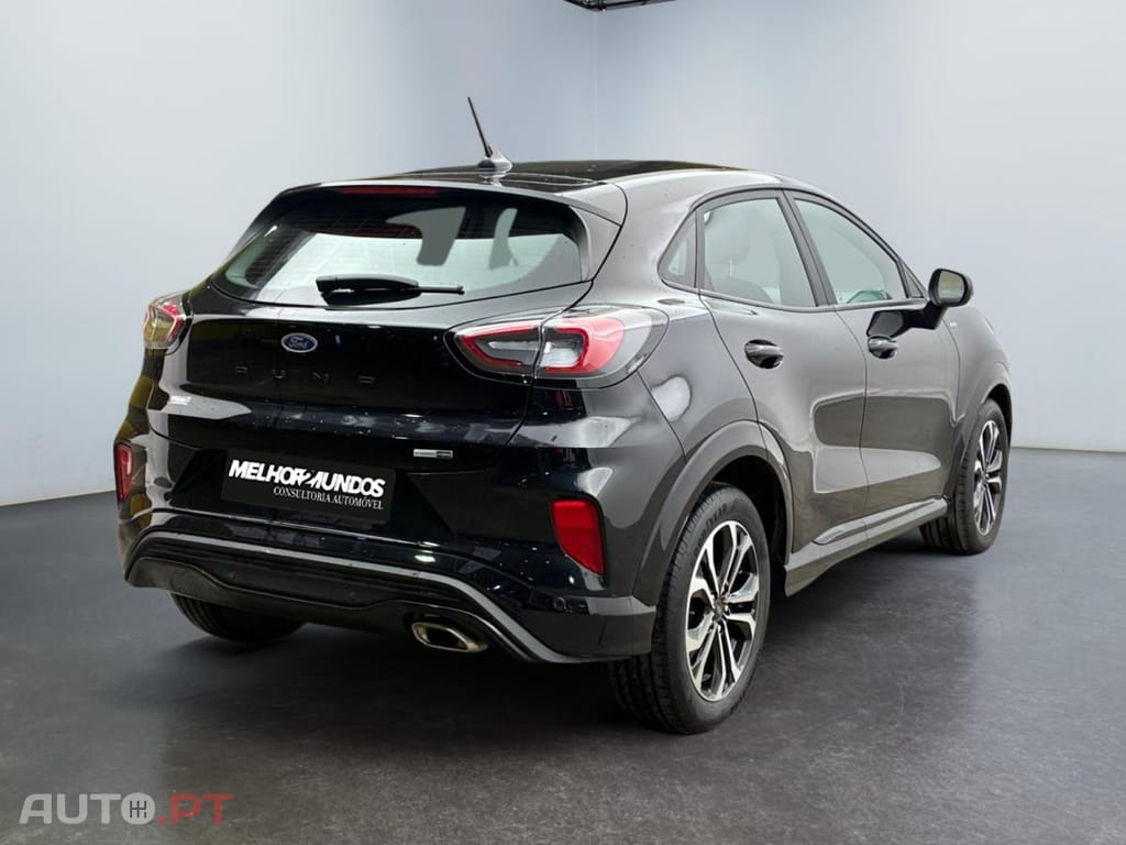 Ford Puma 1.0 EcoBoost mHEV Powershift ST-Line