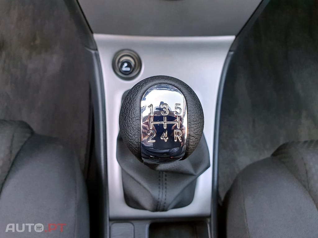 Toyota Corolla Stationwagon 1.4 D-4D Sol