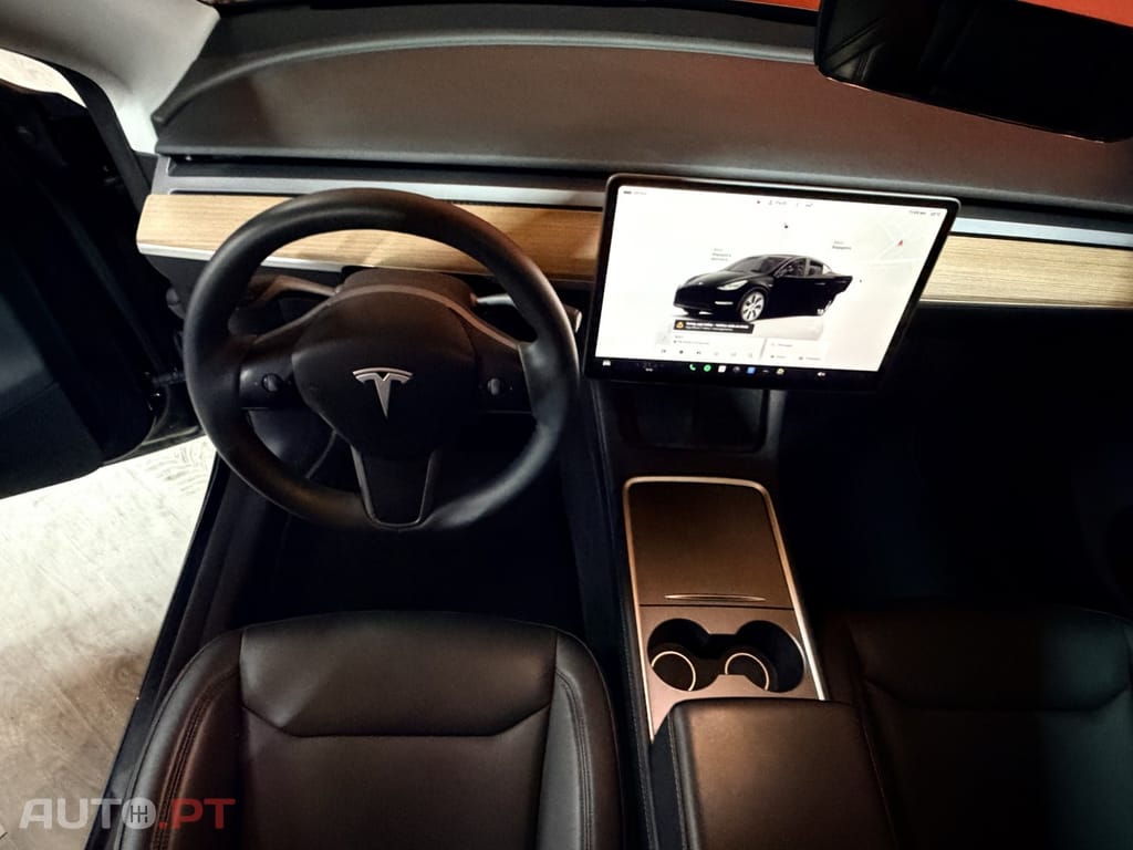 Tesla Model Y Tração Traseira
