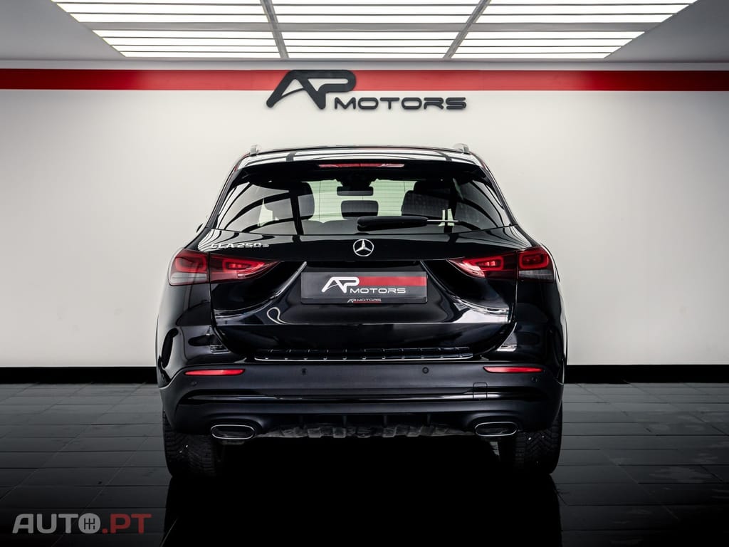 Mercedes-Benz GLA 250 e 8G-DCT AMG Line