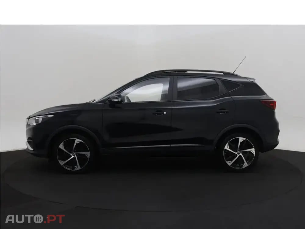 MG ZS EV 44.5 kWh Luxury