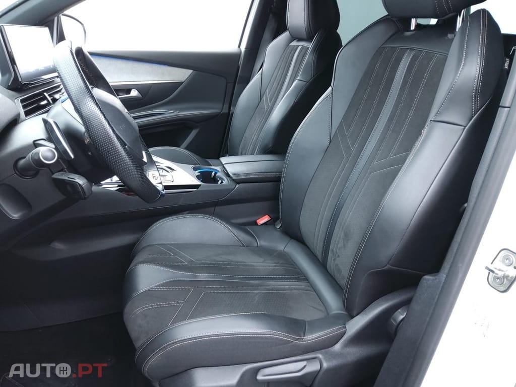 Peugeot 5008 1.5 BlueHDi GT EAT8