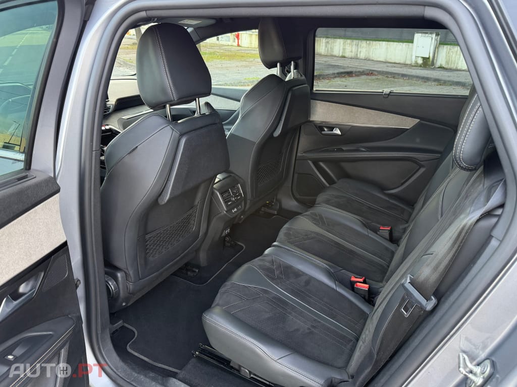 Peugeot 5008 1.5 BlueHDi GT EAT8