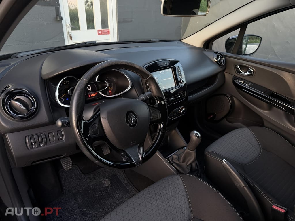Renault Clio 0.9 TCE Dynamique S