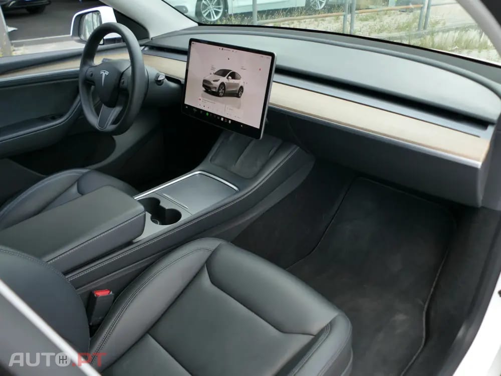 Tesla Model Y Tração Traseira
